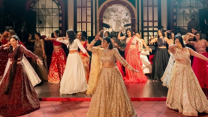 Bollywood Dance Troupe In Mumbai for Wedding, Sangeet.